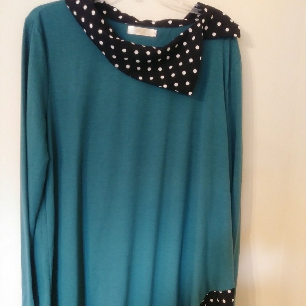 Plus size tunic